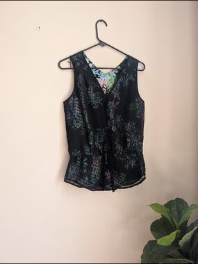 [3for$20] Daniel Rainn Black Floral V-Neck Drawstring Waist Tank